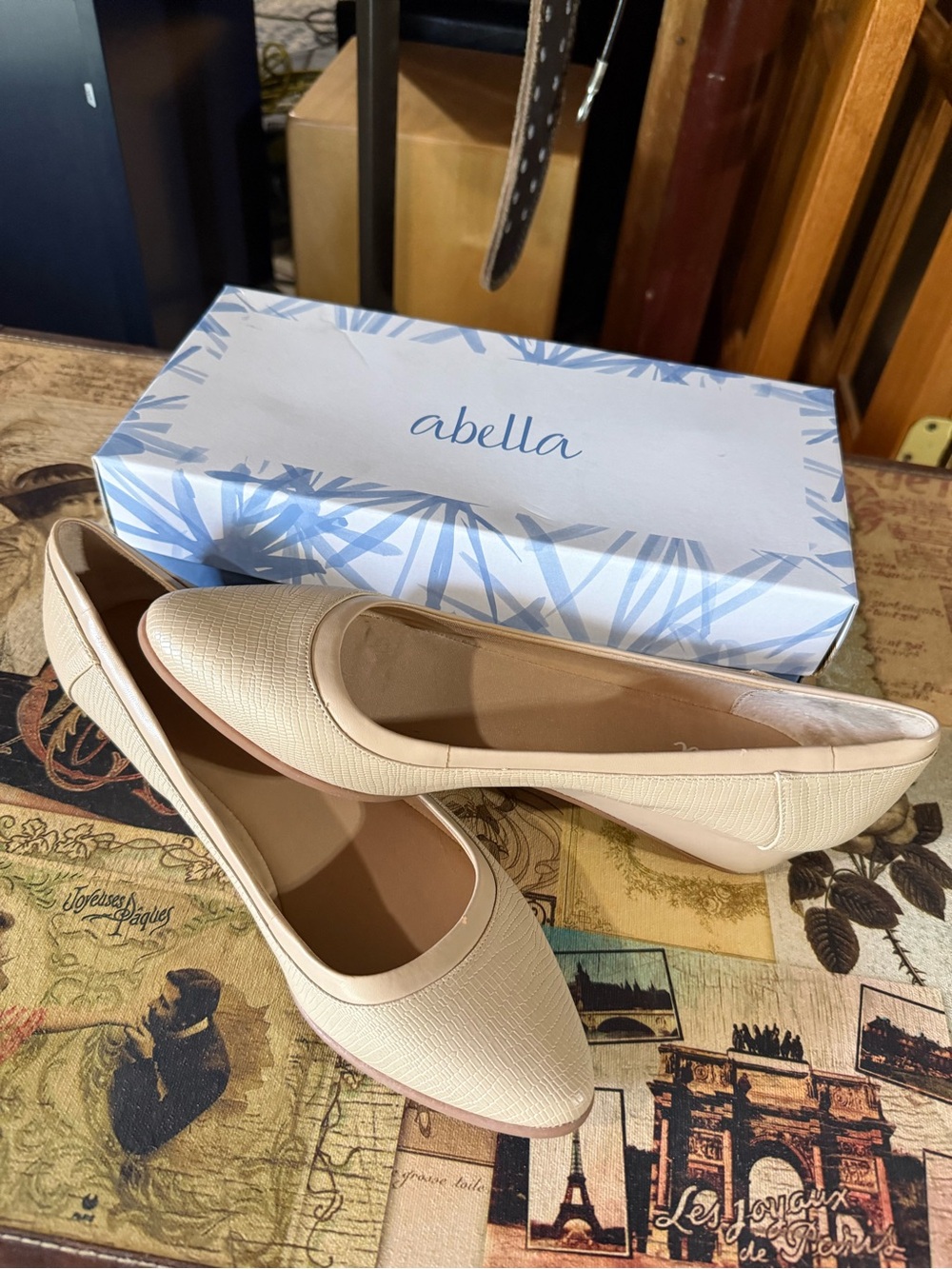 Abella Pointed-Toe Ballet small wedge